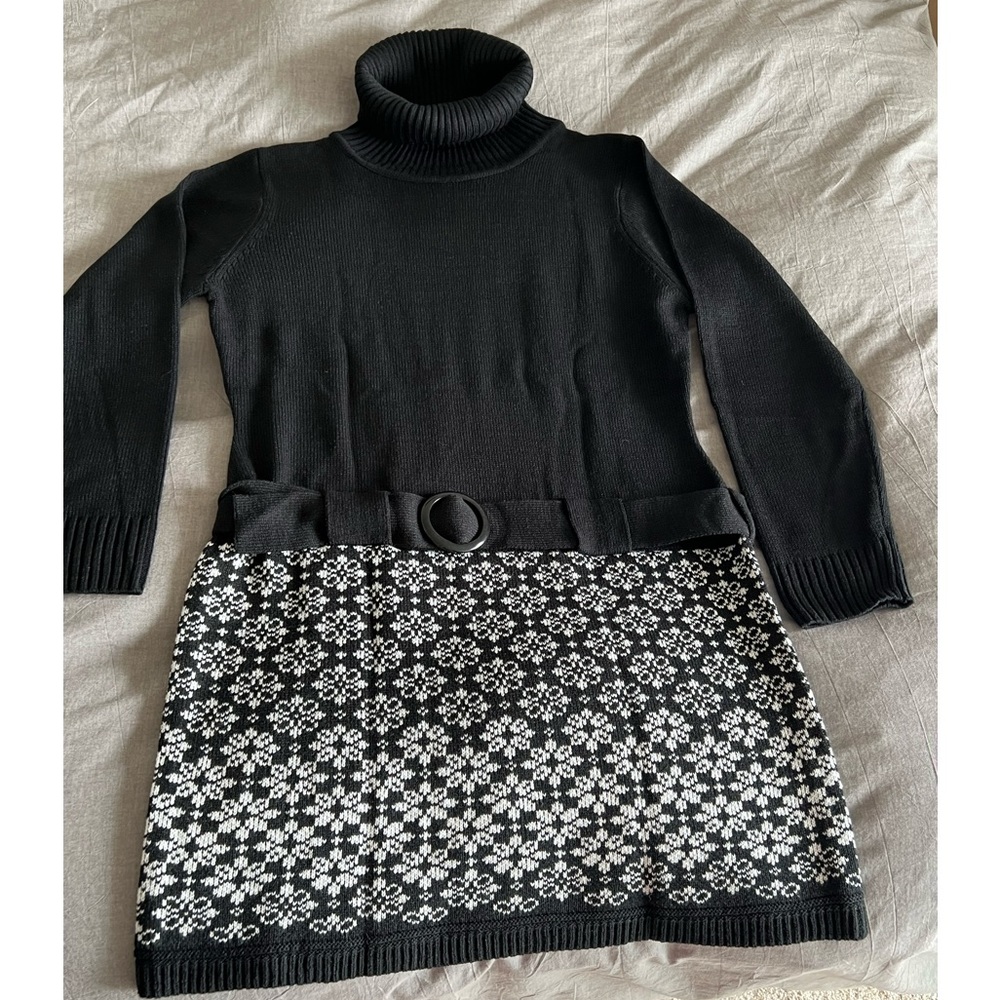 NWT- Venus Belted Sweater Dress, Size 1X. - Picture 3 of 16
